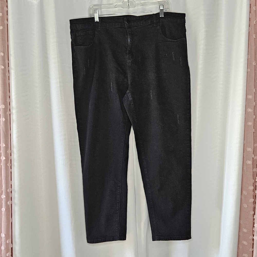 Manfinity black distressed straight taper jeans 3xl READ